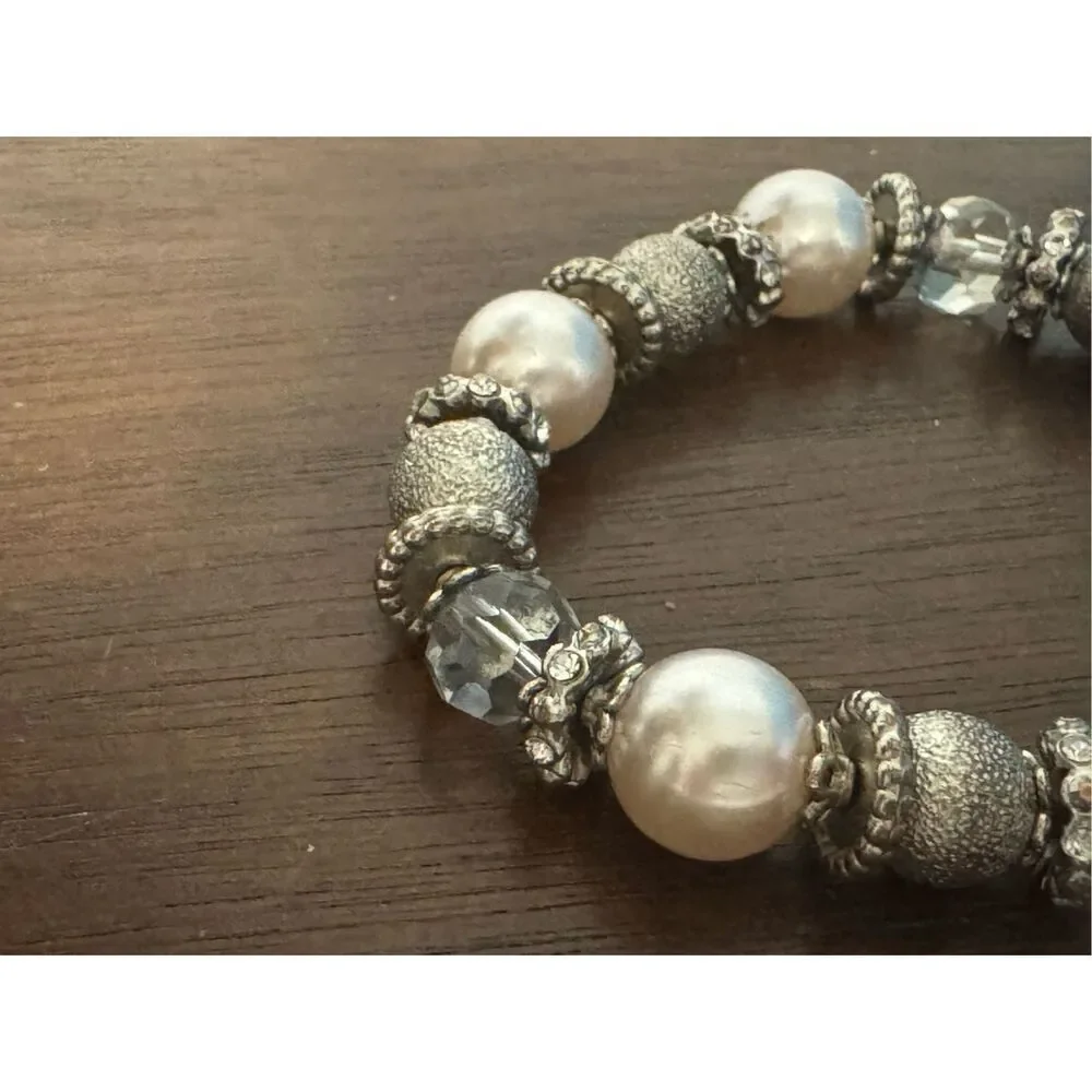 Women's Pink Silver Tone Pearly Rhinestone Beaded Bracelet Glam Western Feminine